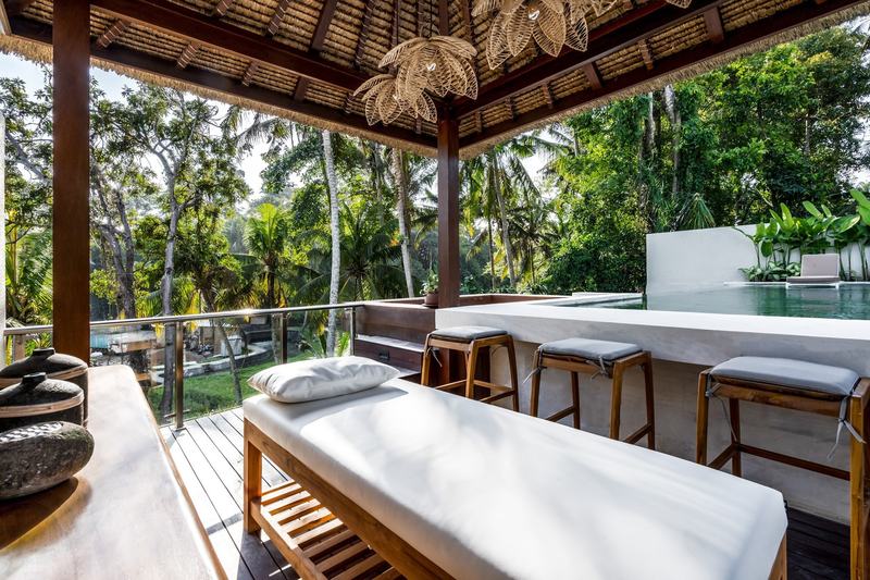 Вилла с четырьмя спальнями и бассейном в Ubud: беседка над долиной